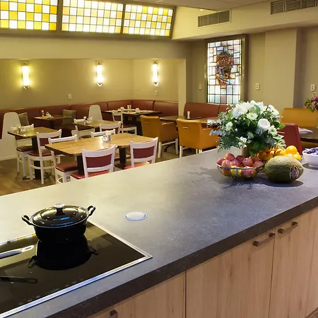 Jo Van Den Bosch 3* 's-Hertogenbosch (Den Bosch)