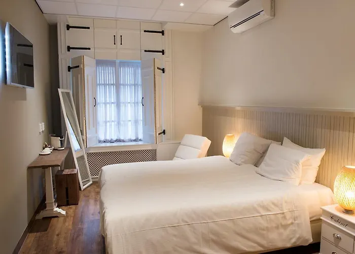 Отель Jo Den Bosch Ден Бош