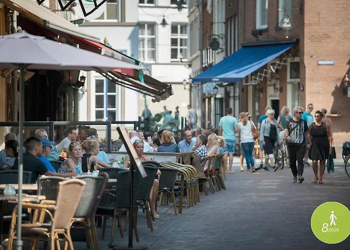 Jo Den Bosch Hotell 3*